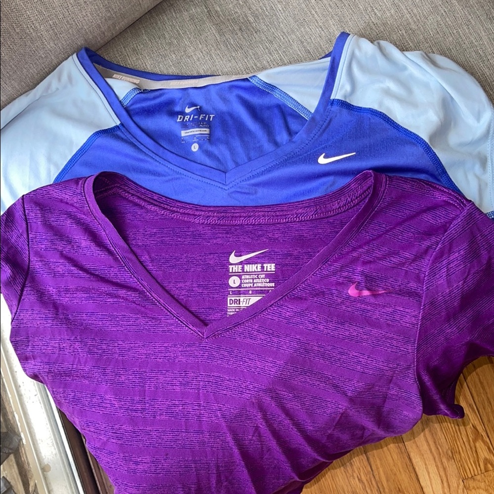 2 Nike Women's Short Sleeve Tees in Purple and Blue